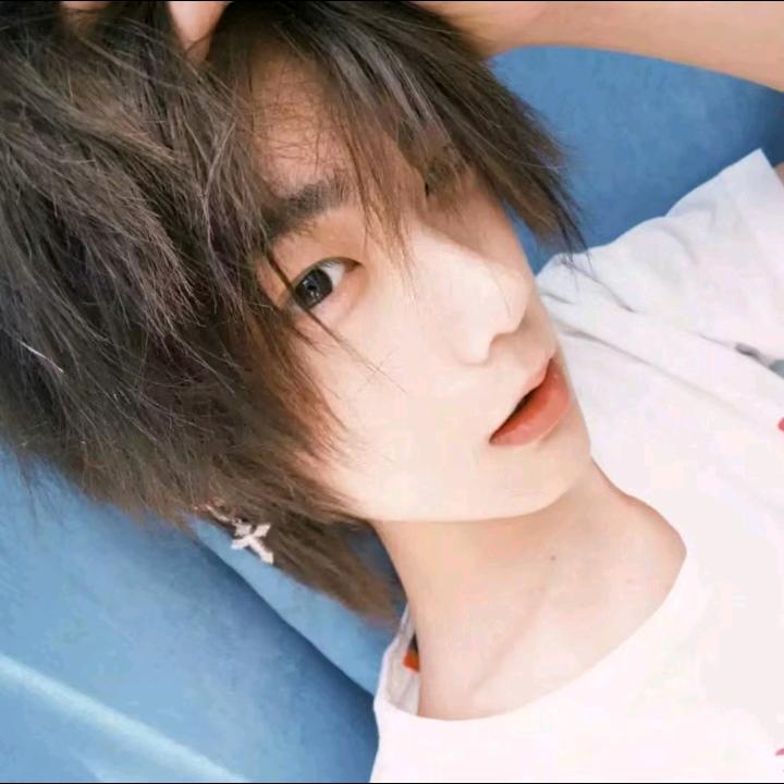 总敏感爱哭