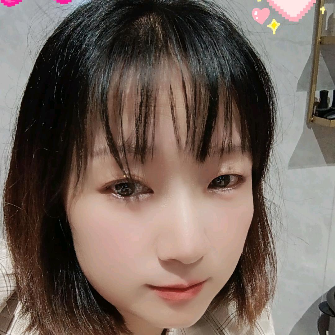 在家做手工活