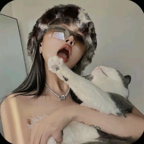 哈秋~