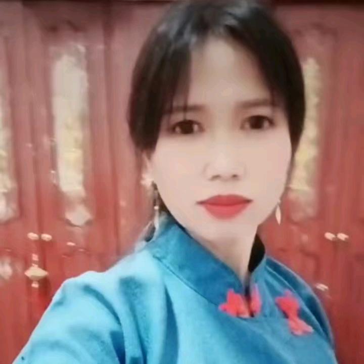 心中有苦，杨