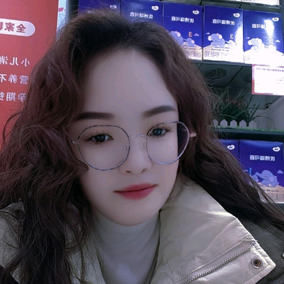 丽思友炉观店大妹