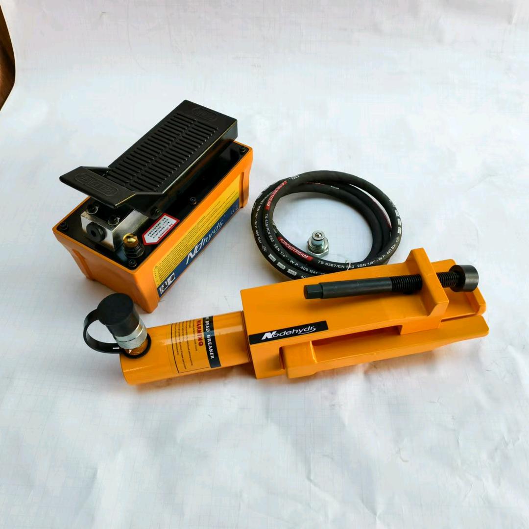 献县鑫鸿汽保工具厂