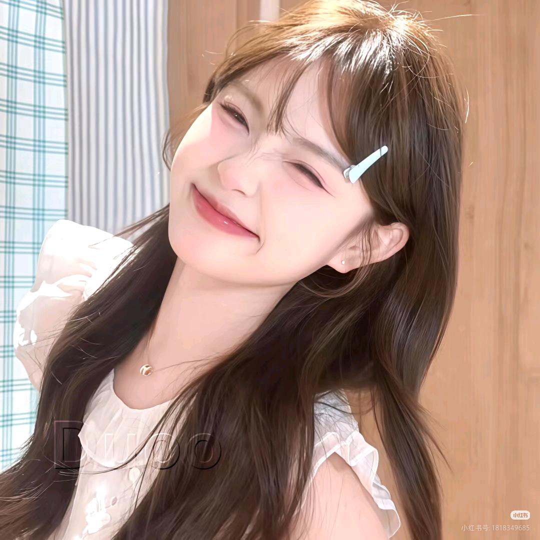 绾青月