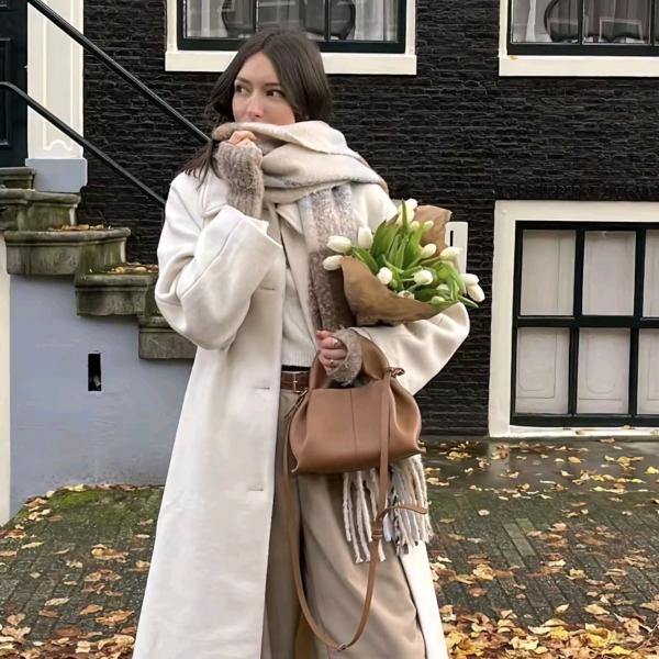 xiao（_）总   千亿