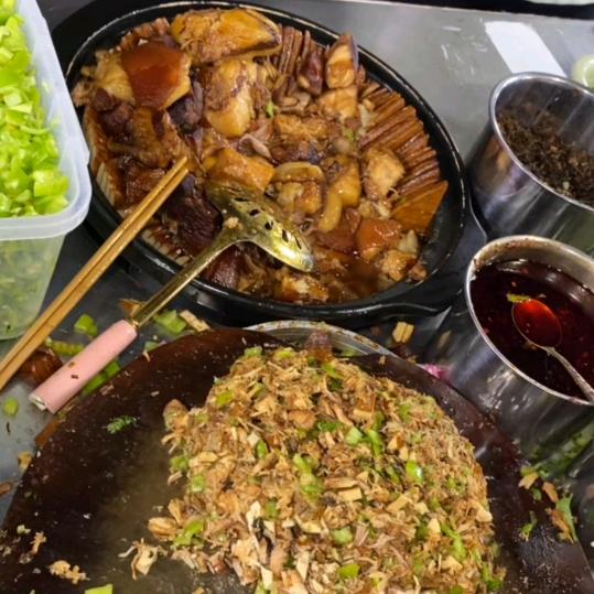 肉夹馍教学李老师