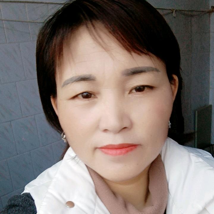寒梅傲霜