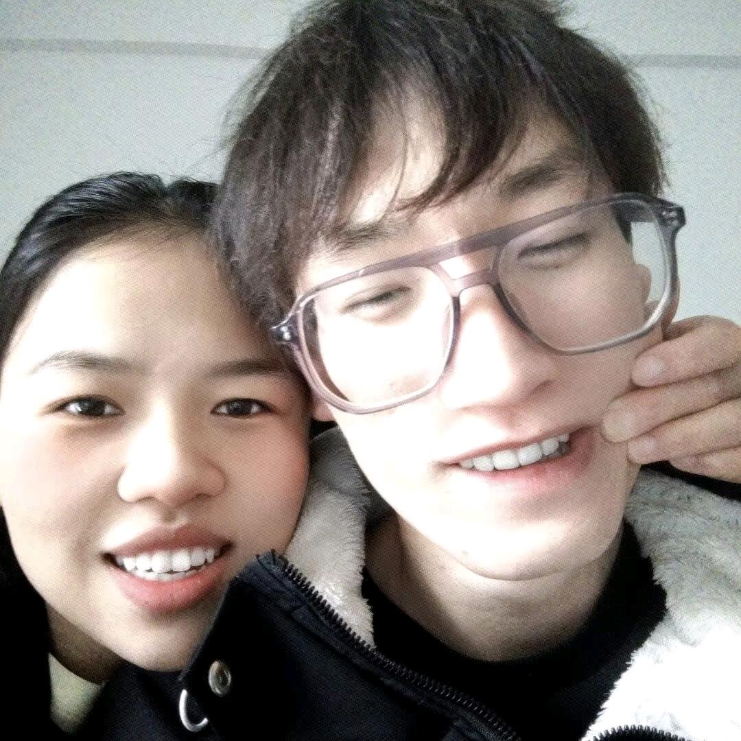 奎艳夫妇云南特产