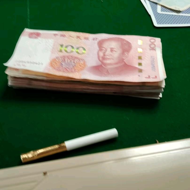 就是顶尖，没座