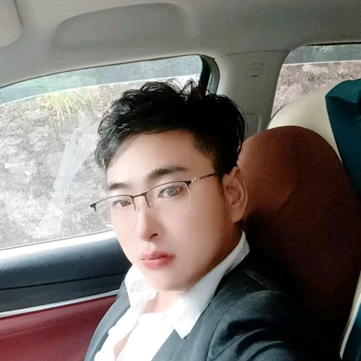 华仔的港湾
