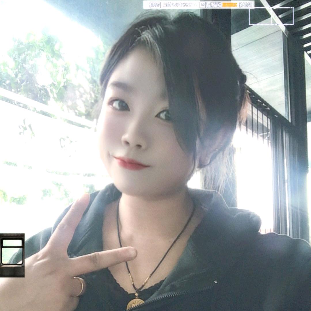 葡萄的妈😋🍇