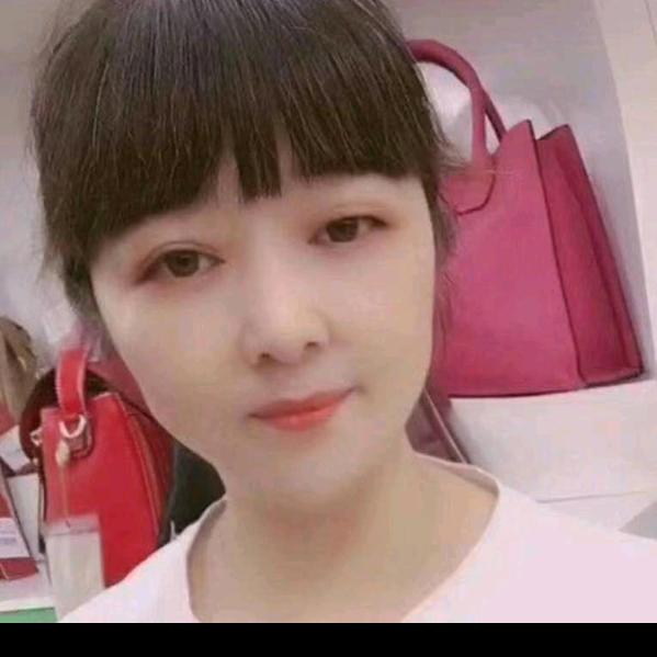 张芳