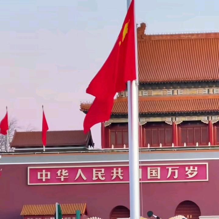 深圳市展鸿。