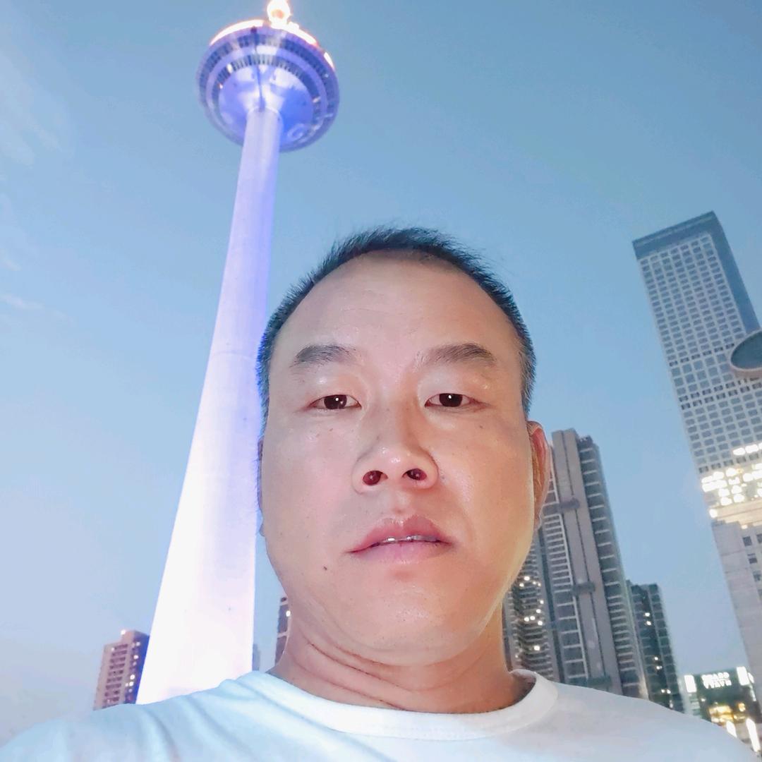守护你的人是我