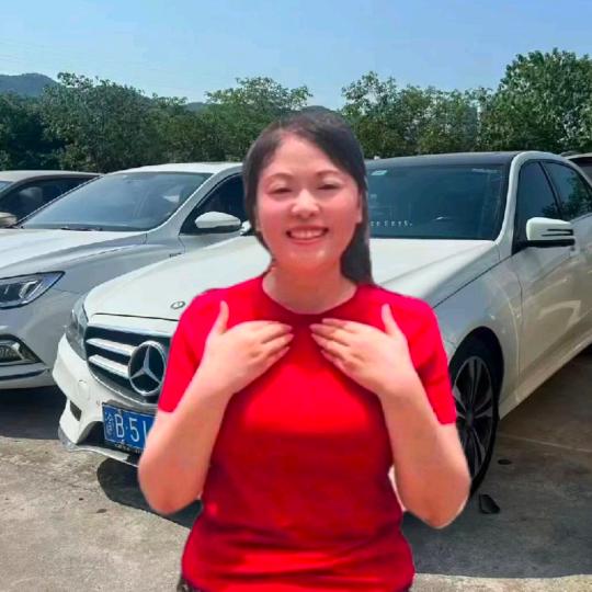 重庆利泓二手车(你二嫂)