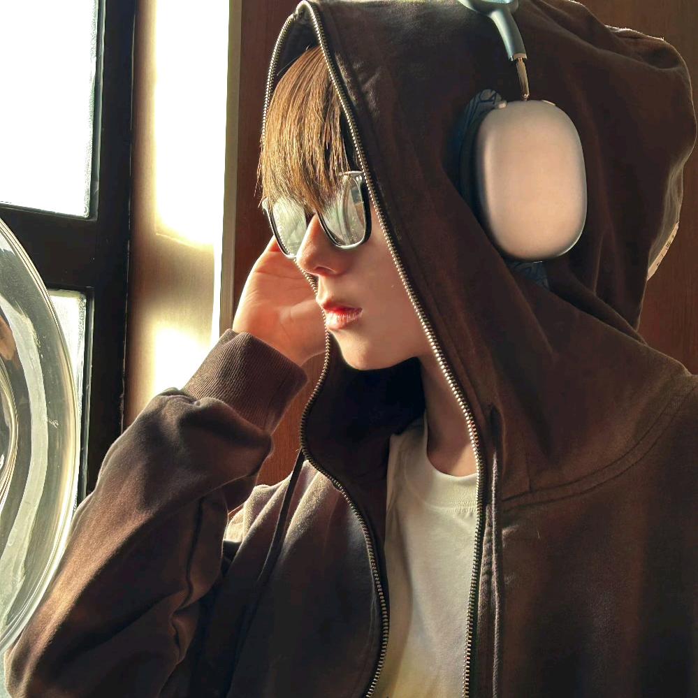 奶恩兔米邱i⁰⁴²⁵