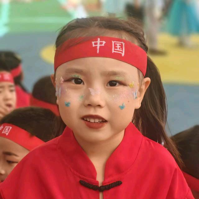 小团子😘