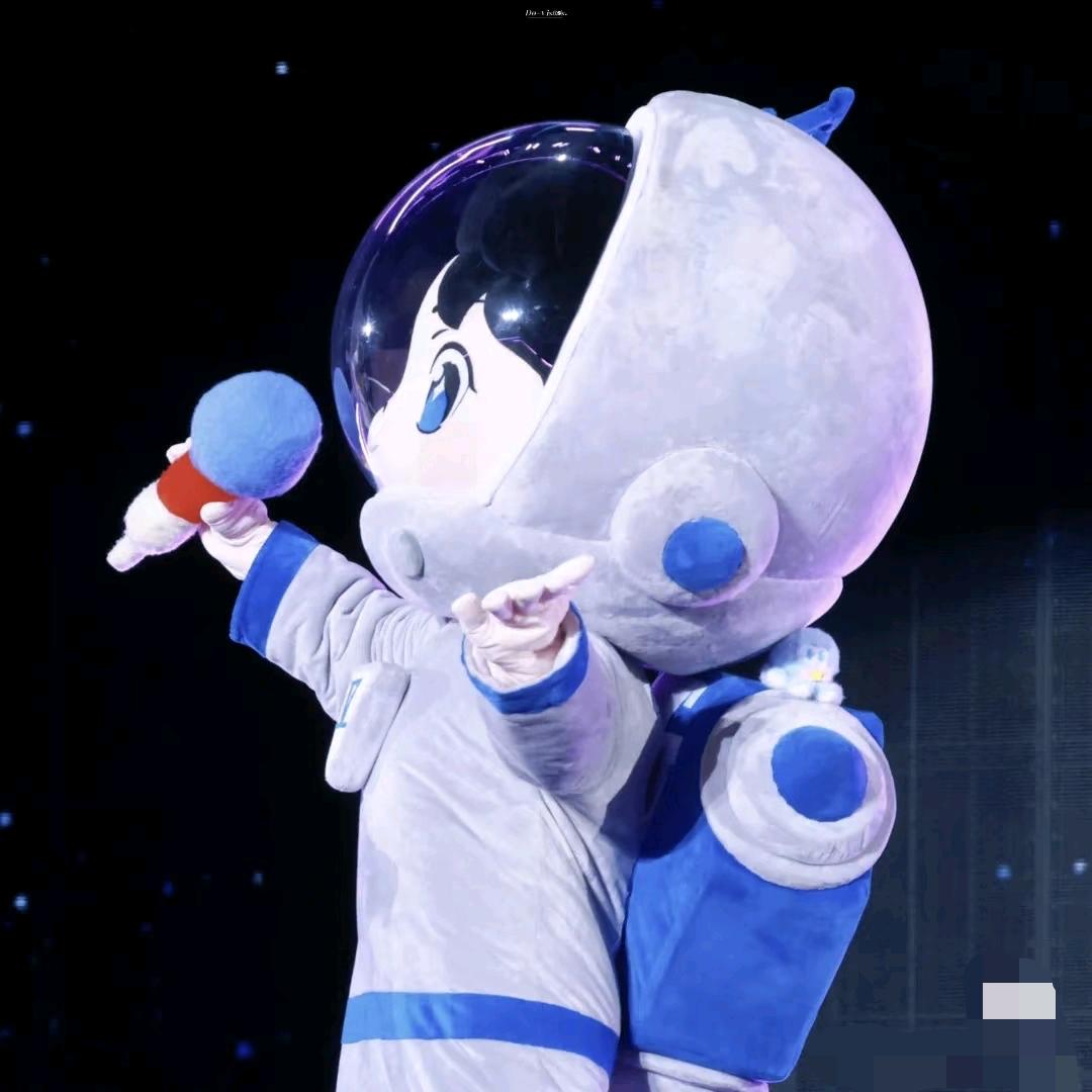 夜空吃饱了（见过张杰版）