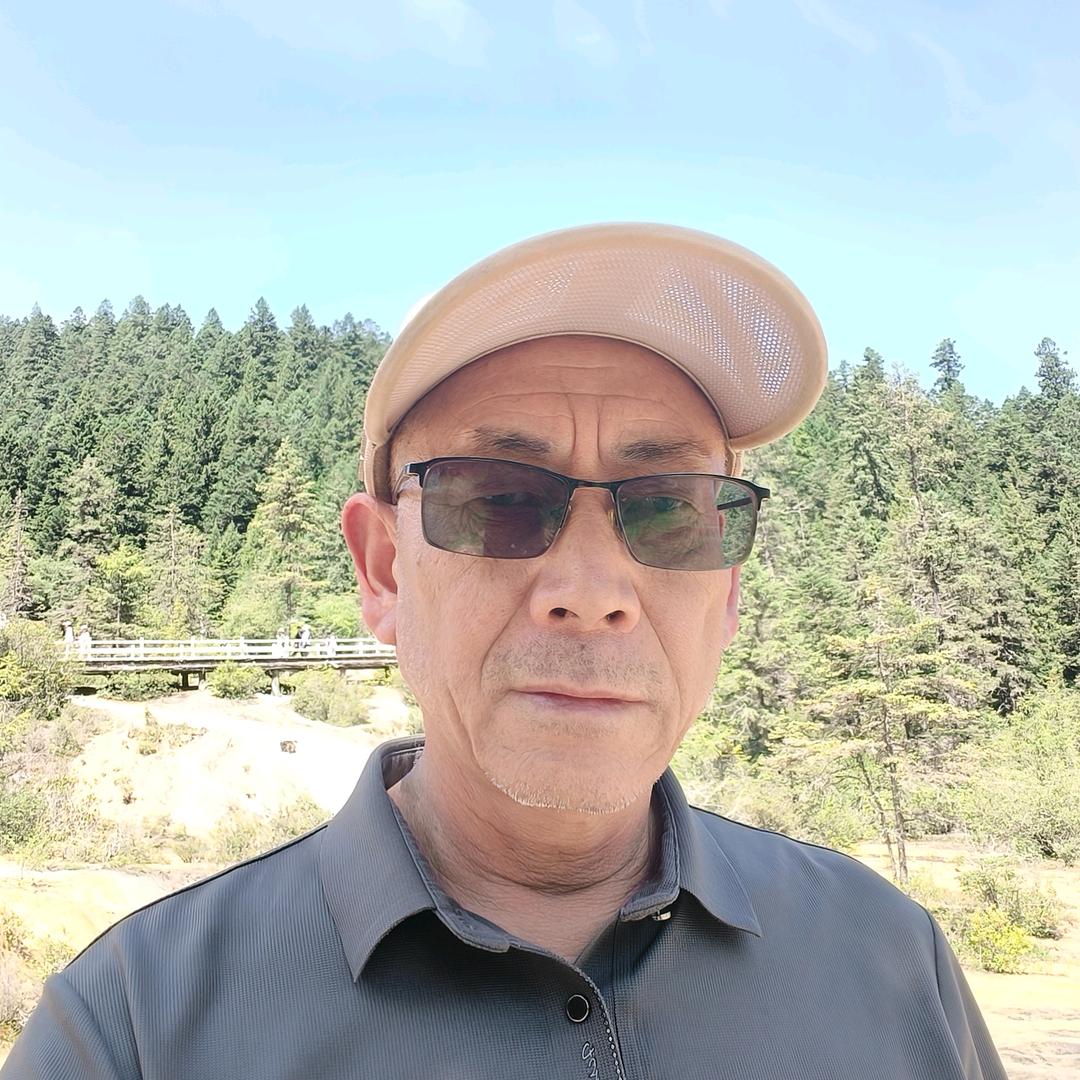 东山万和出租房。