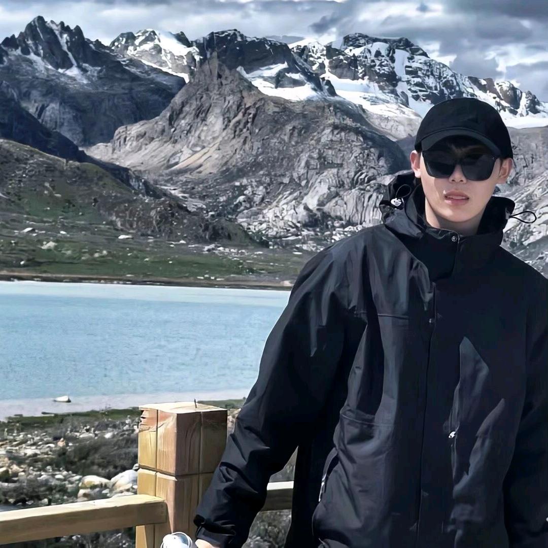 傻子会把名字读完的