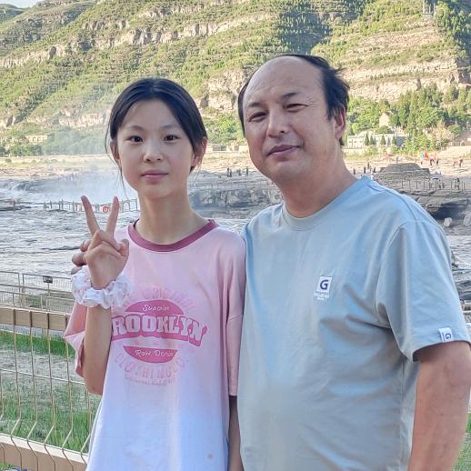 江来有妮