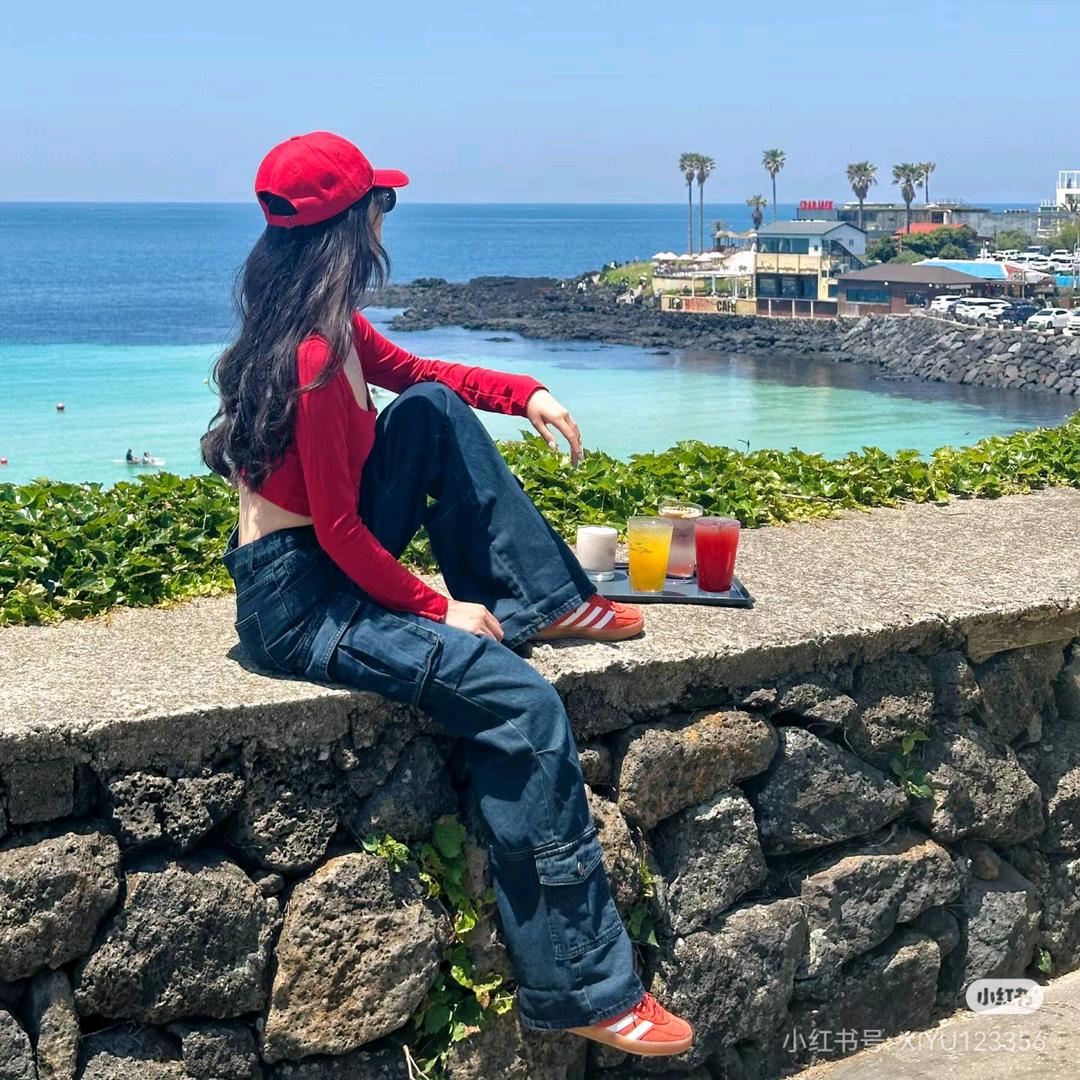 爱旅游的小蜜蜂