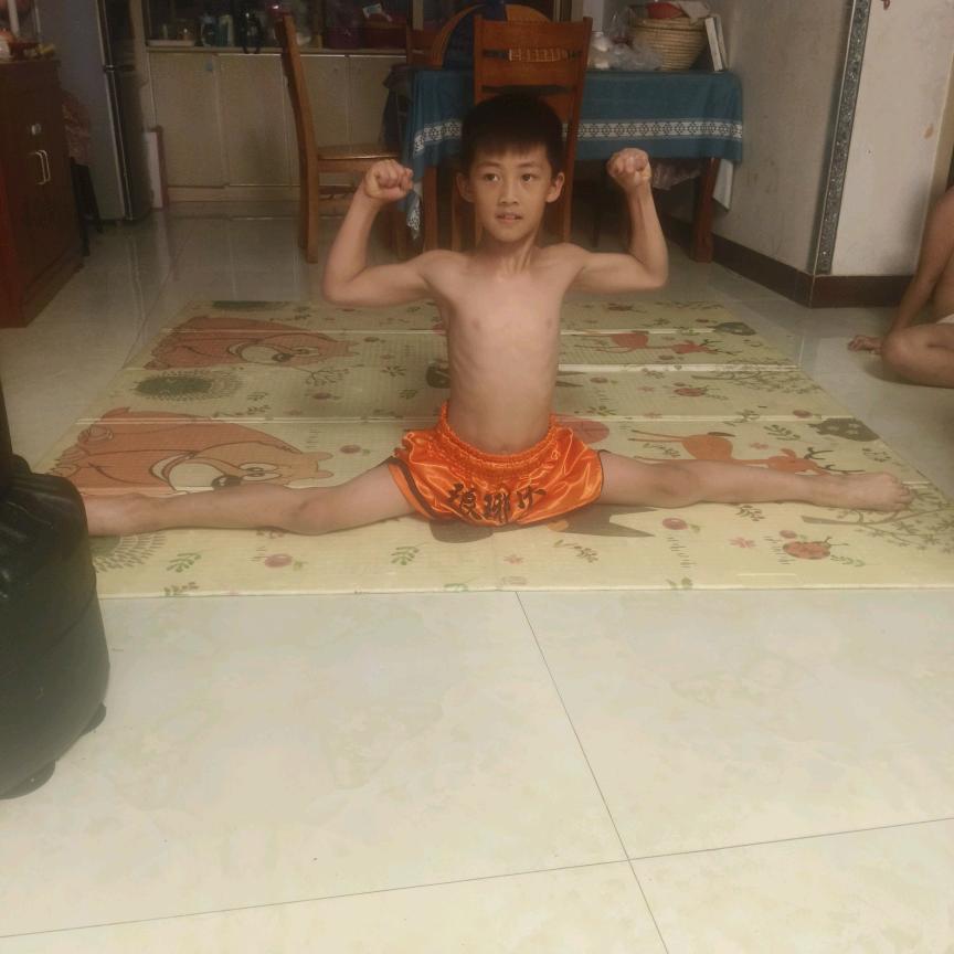 旋风小子✔杨浩宸