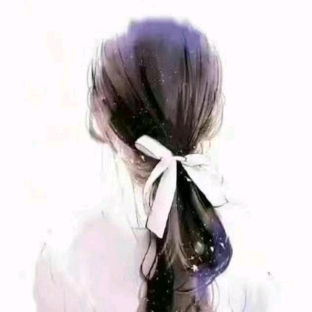 月光下的湖