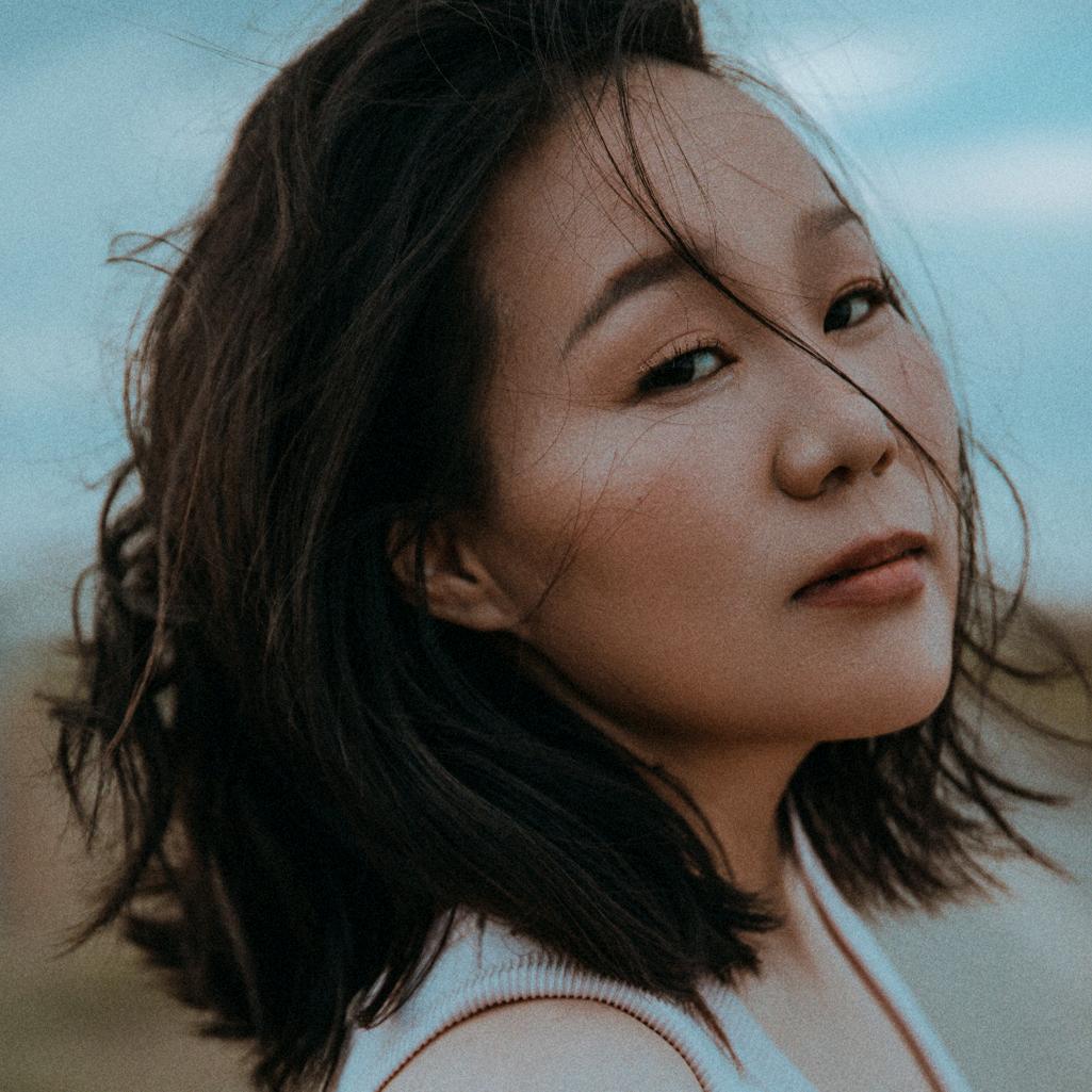 在阜康做摄影的啊姣