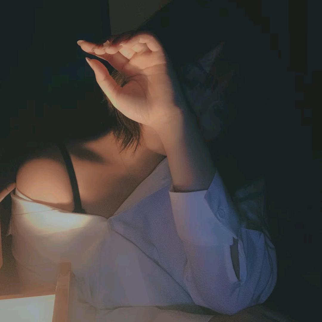 ༠