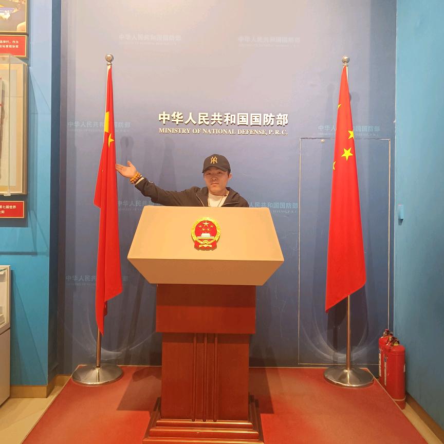 读万卷书,行万里路。