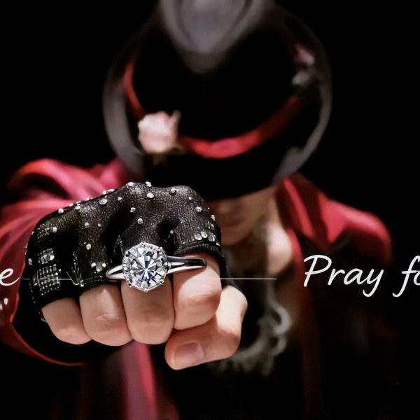 不会骑🧹的胖女巫