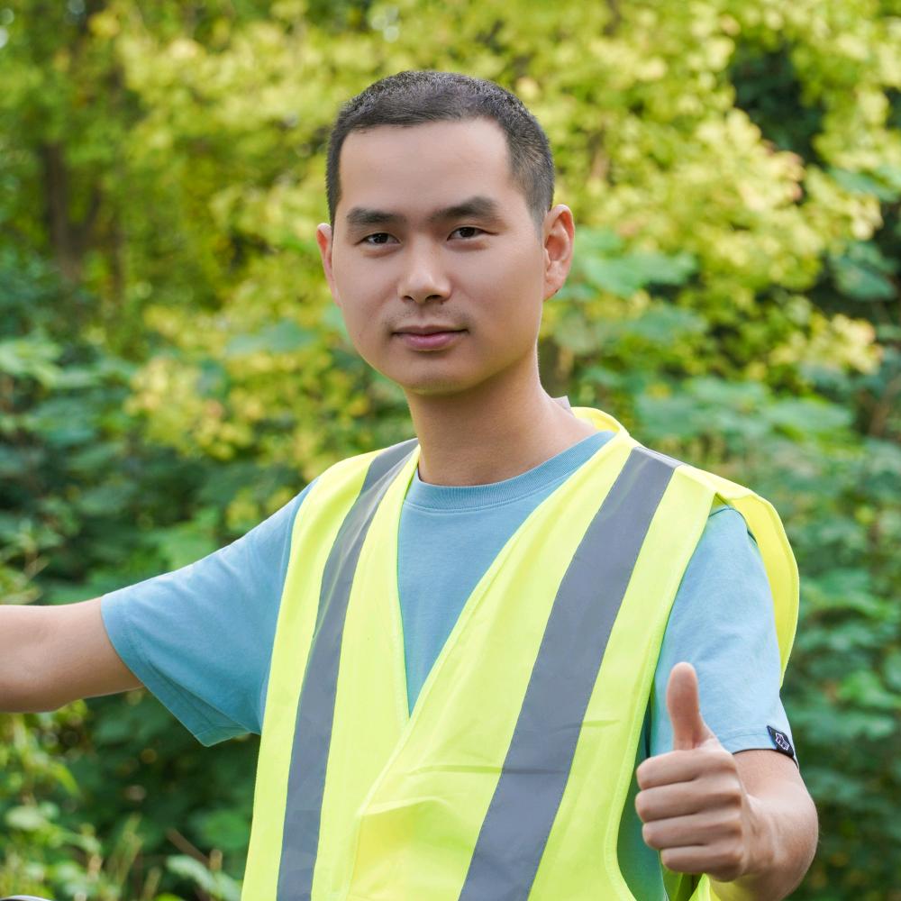 安洲驾校张经理