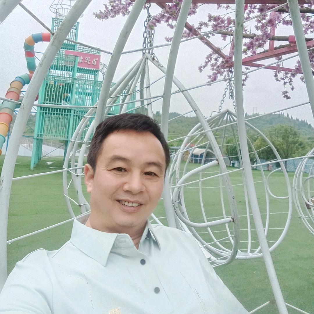 龙晓小