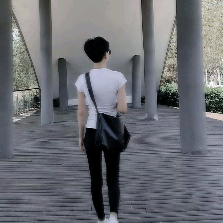 ༒࿈♥冷眼看你装♥☞༙྇࿈༒