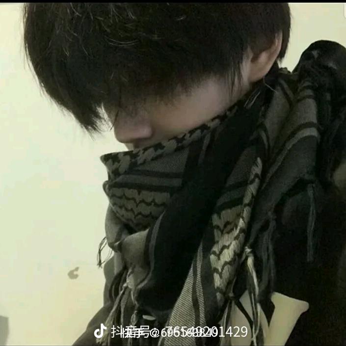 小文想睡觉૮₍°□°₎ა