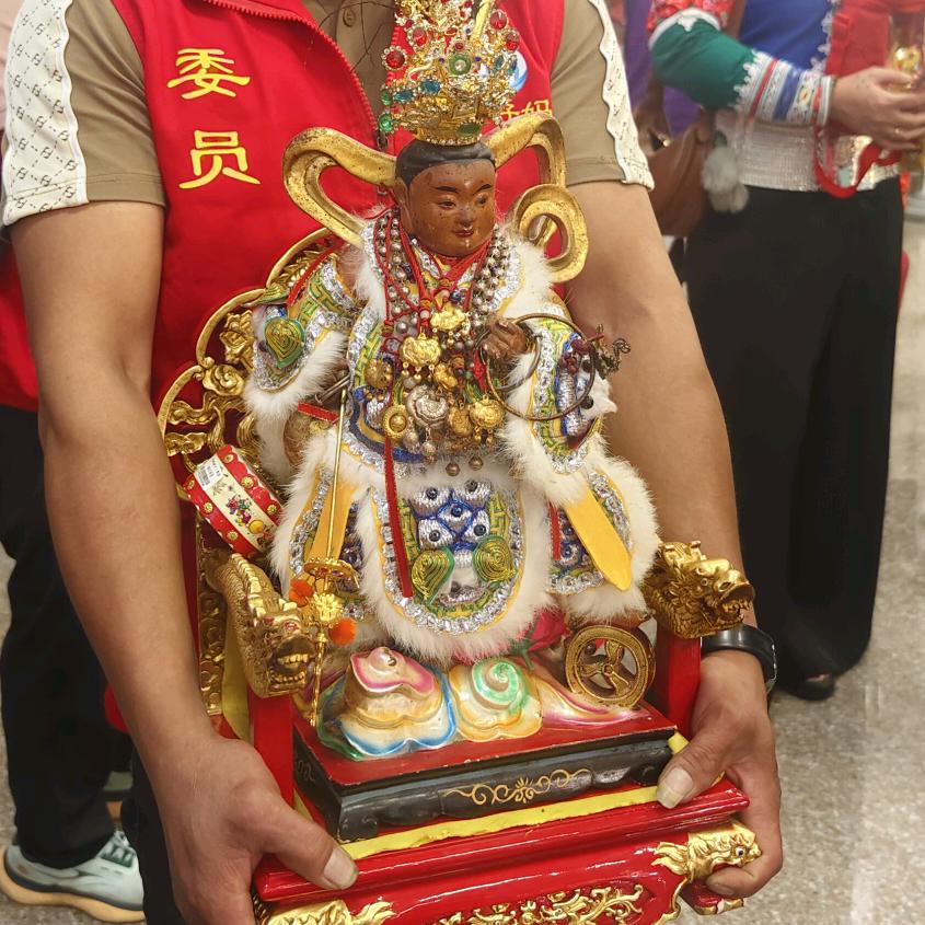 云仔干鲜店