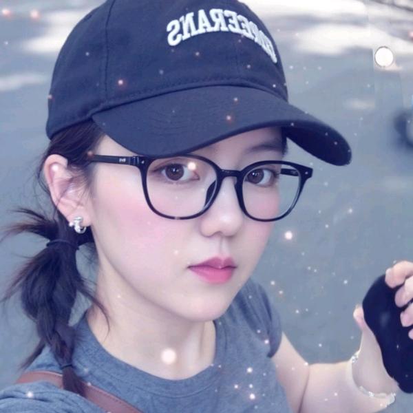 喜欢美食的小小俽💞