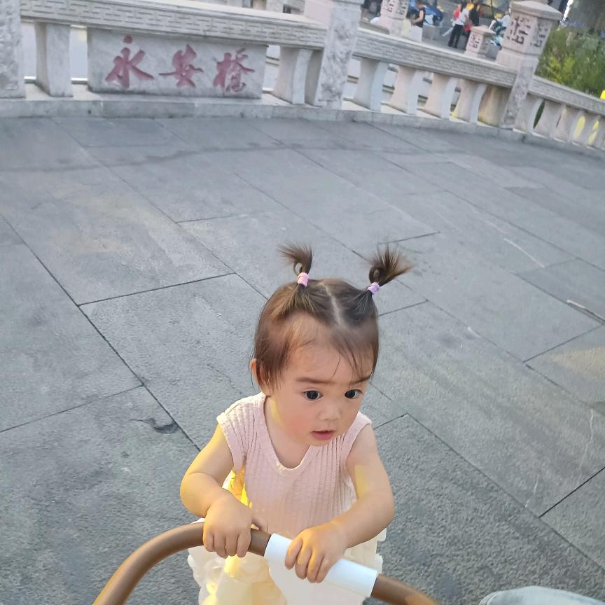 悦悦