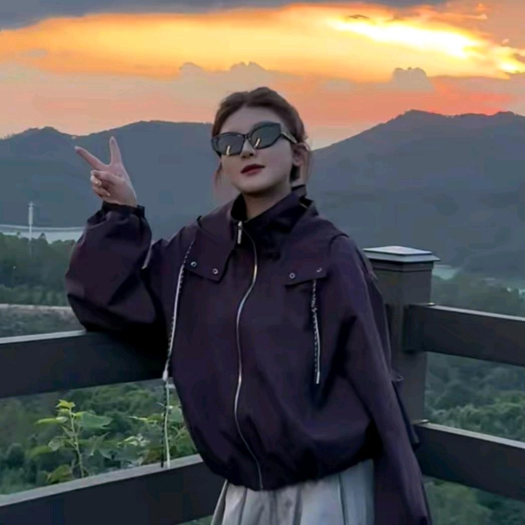 米叨叨👠精致穿搭