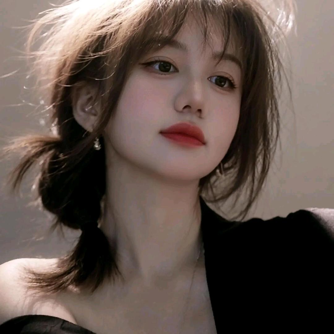 小蝴蝶🦋🦋