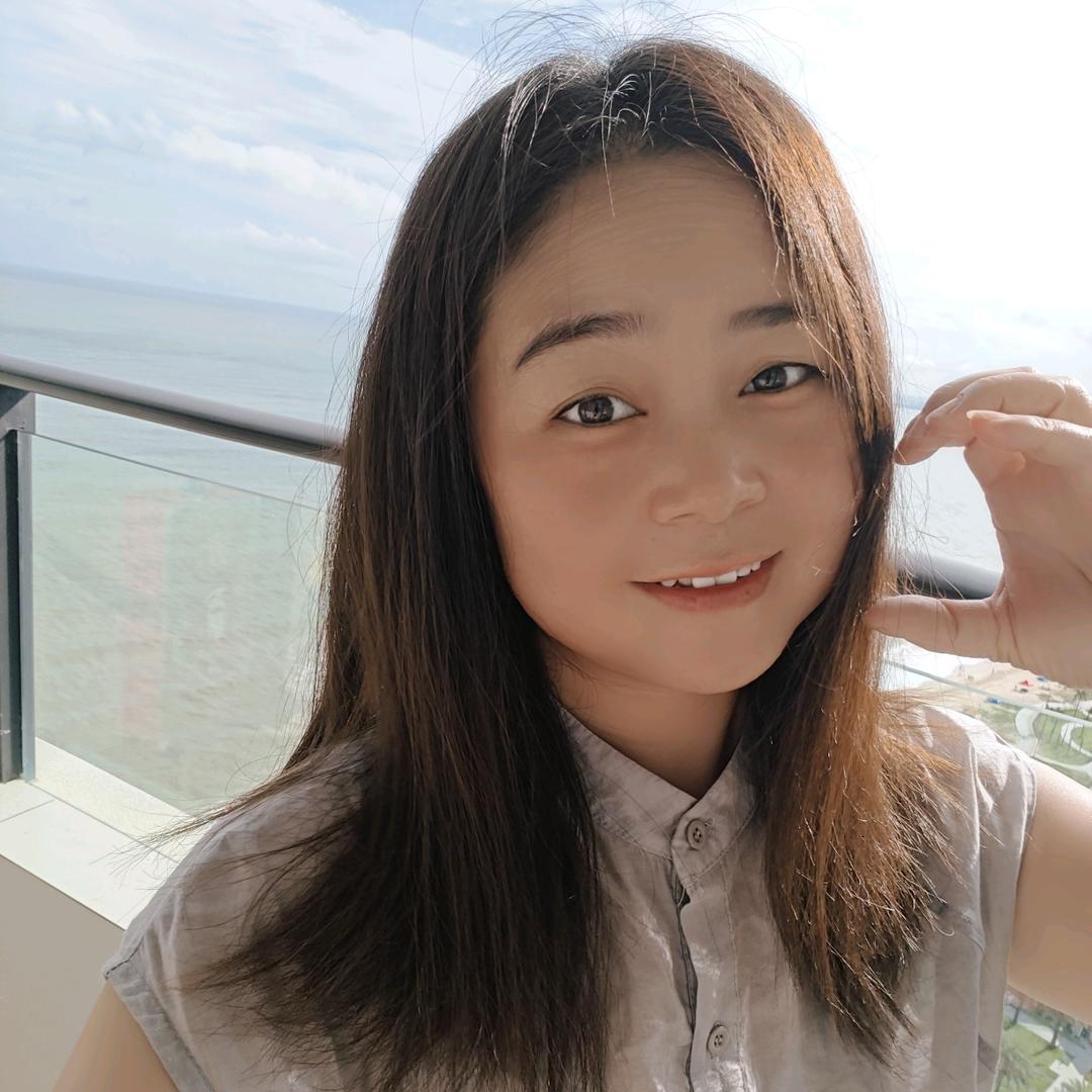 英子
