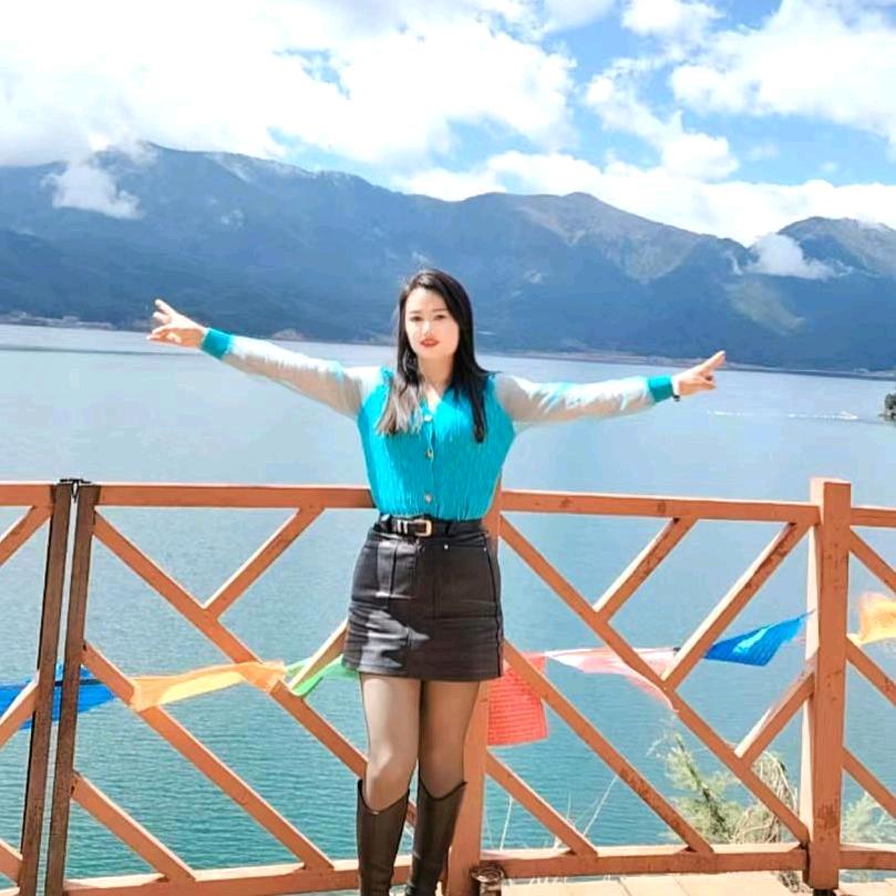 盐源保罗运动！蓦努男装！