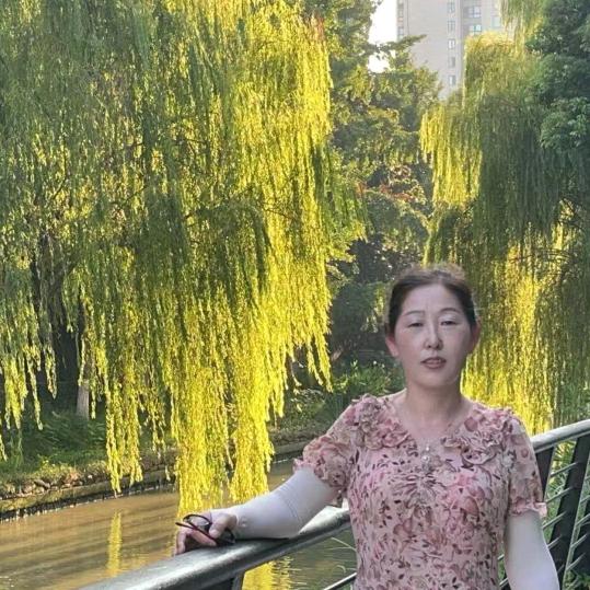 吴姐🎤（晩上7：20分首播）