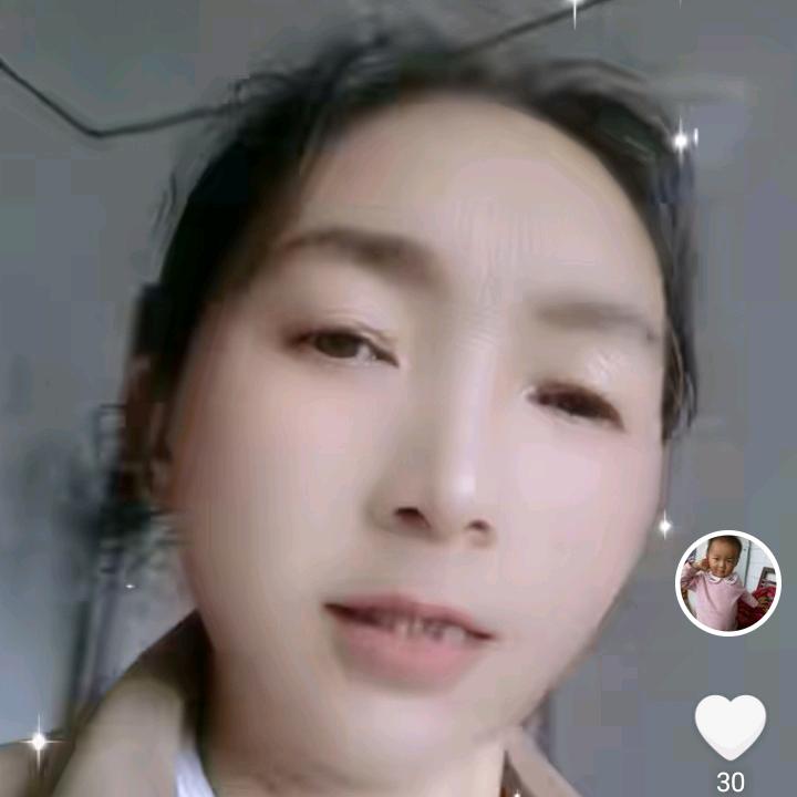 饶雅雯奶奶