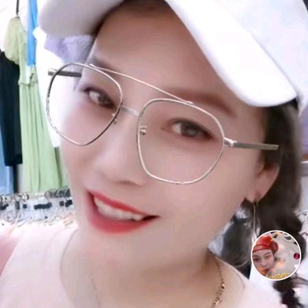 鸣皋胖姐靓妹女装店