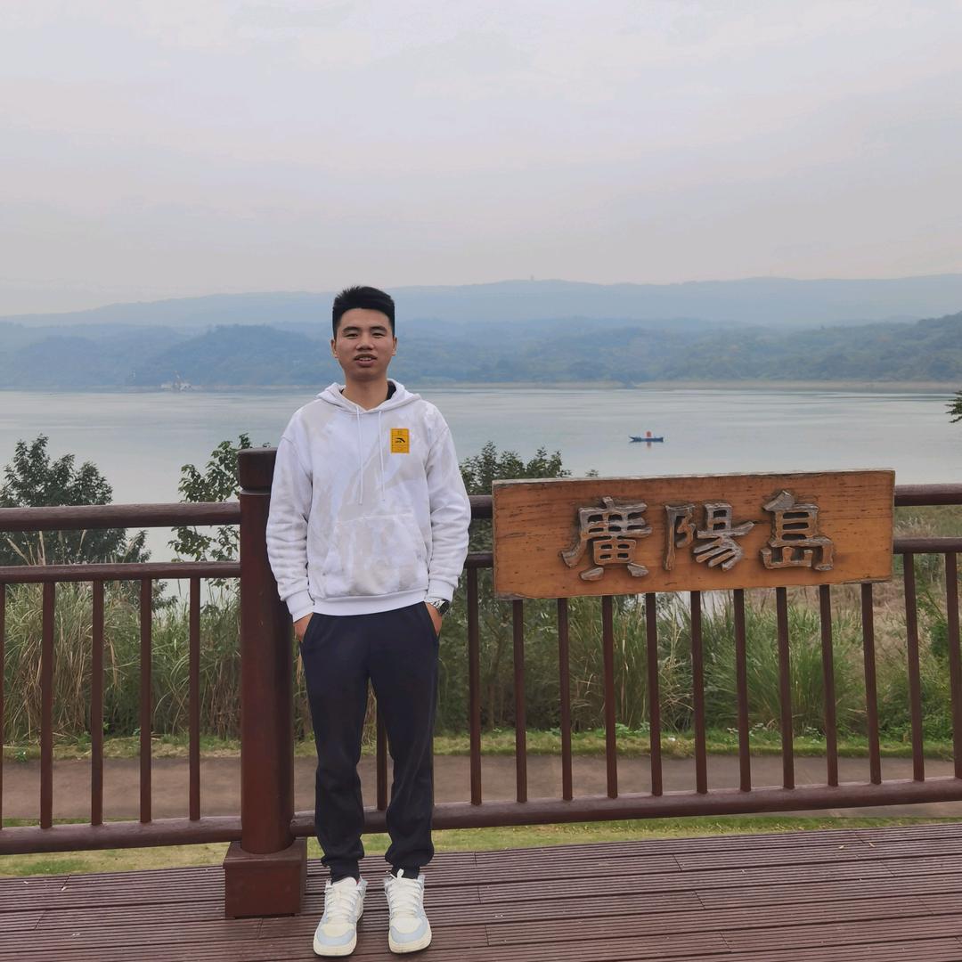 @张银
