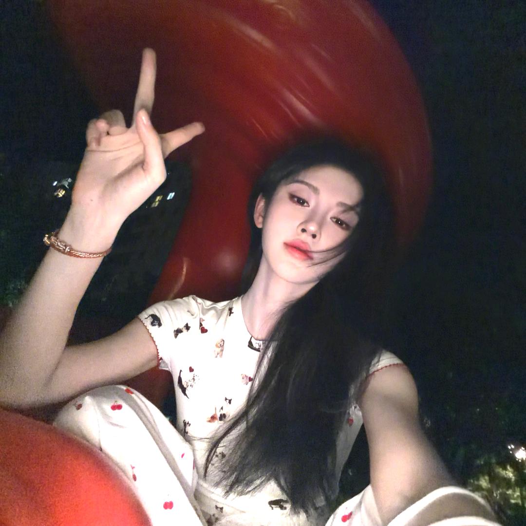 是许婧安呀