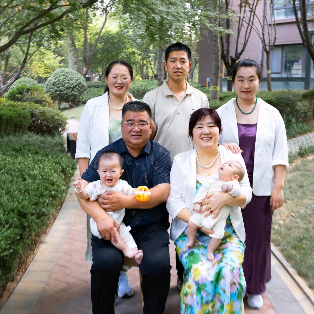 云宸云熙奶奶玲玲姐