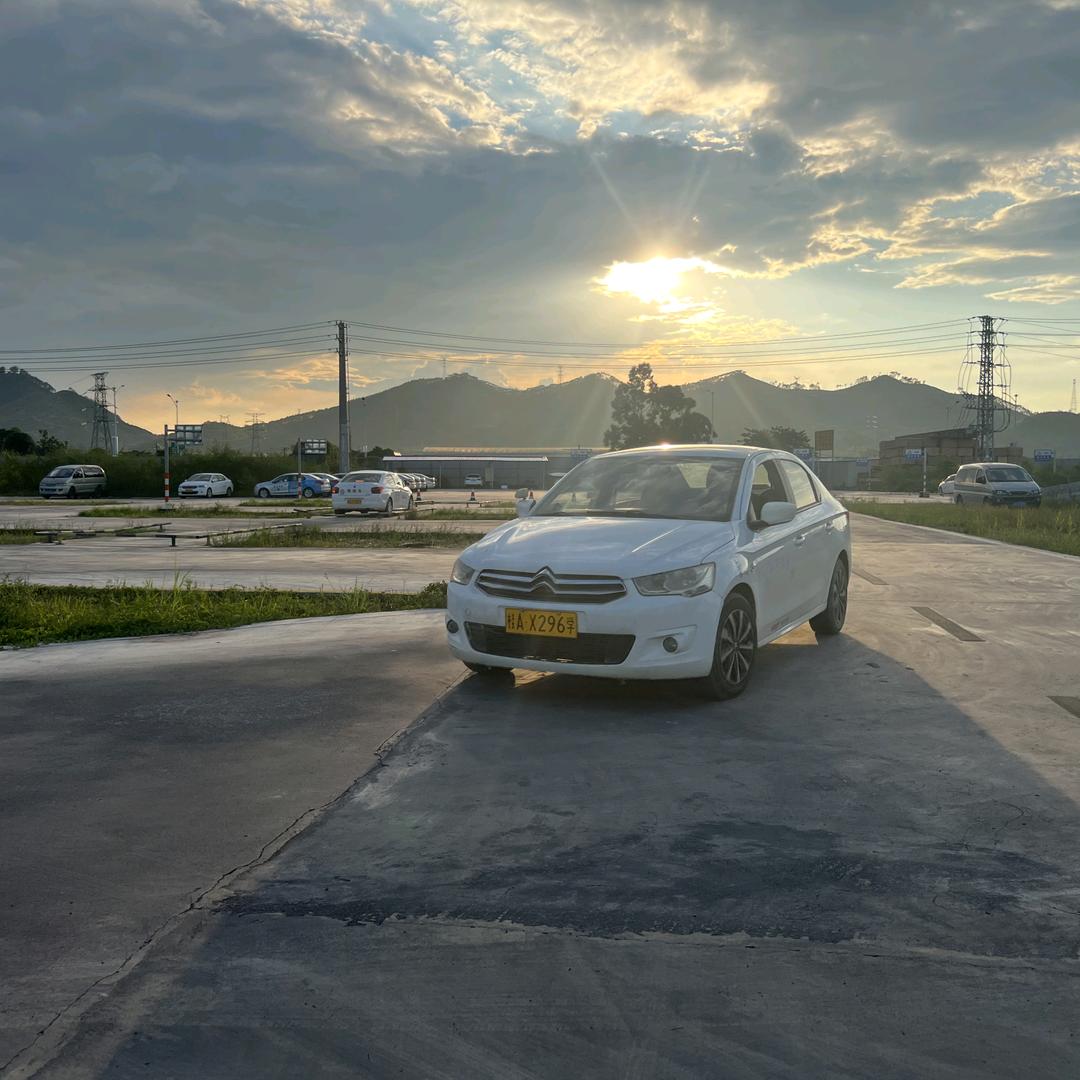 联合安憬驾校瓶子教练