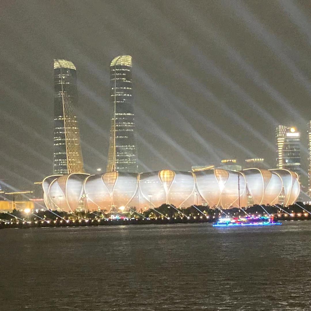 迷糊的小九